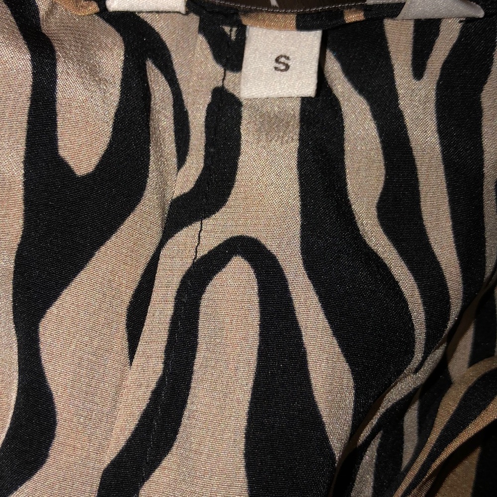 COPY - Tucker Market Dress (Tan Zebra/Small/NWOT) - Picture 3 of 5